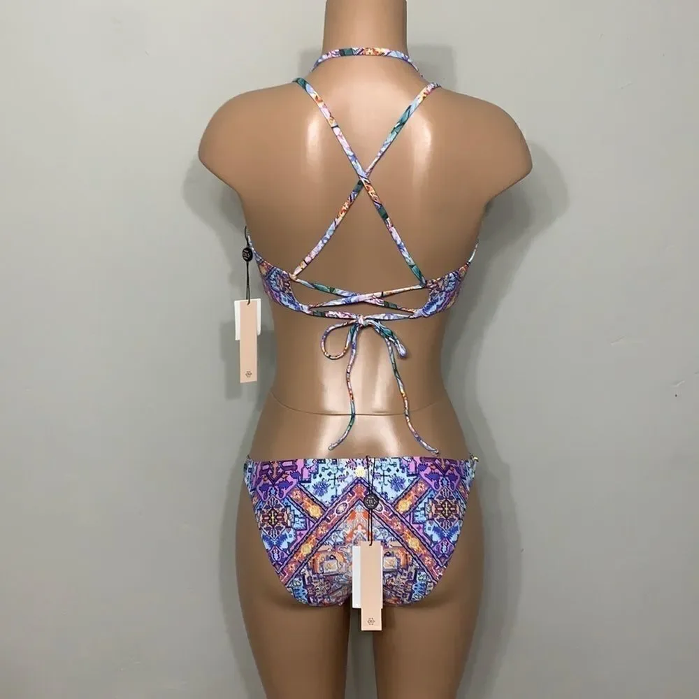 Nanette Lepore bikini set. M-top/L-bottom. NWT